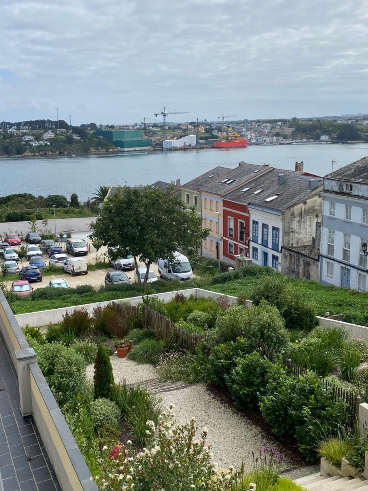 Apartamentos Buenos Aires,En El Centro De Ribadeo Con Vistas A La Ria Dış mekan fotoğraf